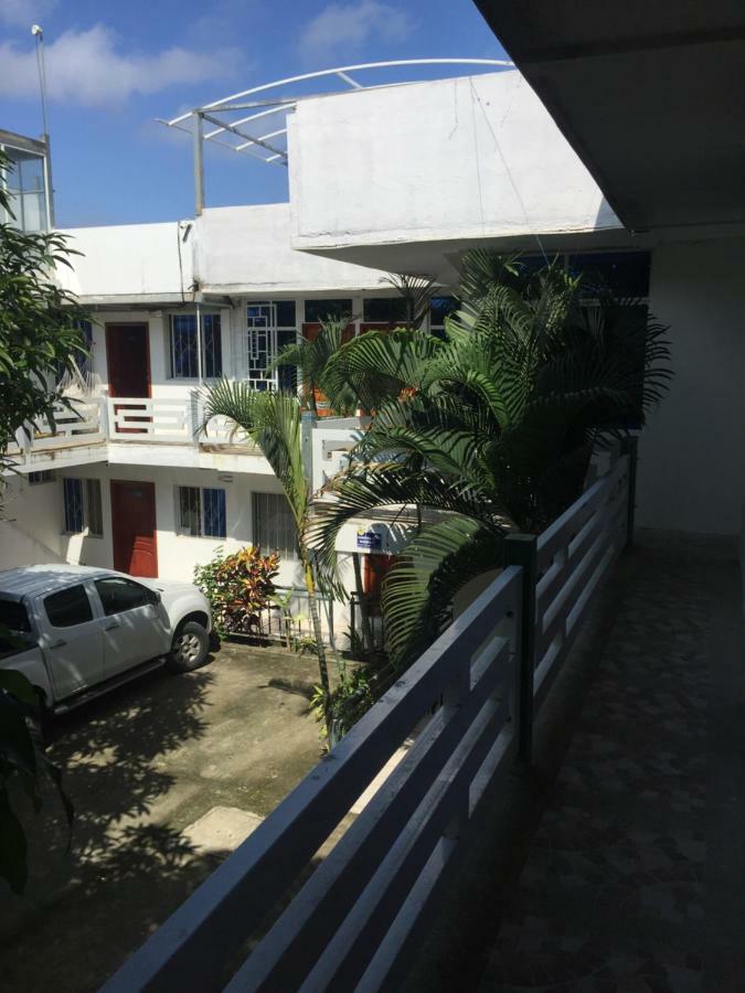 Hostal Sarai Pedernales Exterior photo