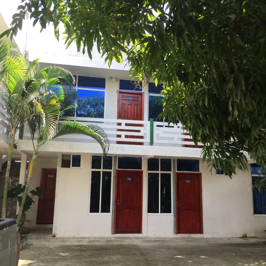 Hostal Sarai Pedernales Exterior photo
