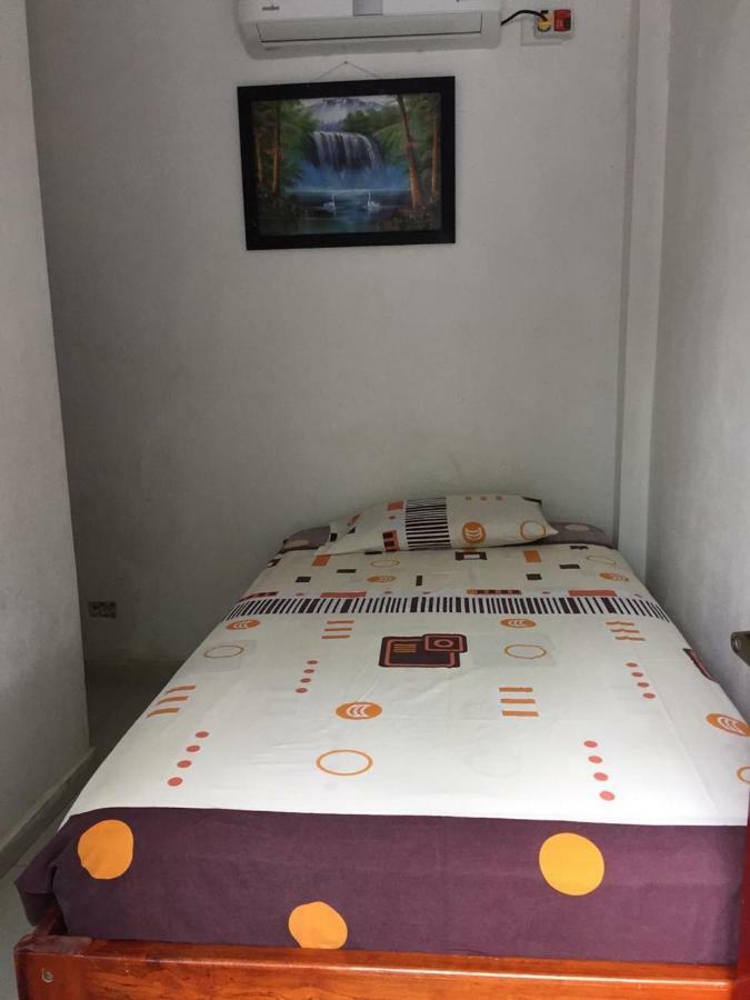 Hostal Sarai Pedernales Exterior photo